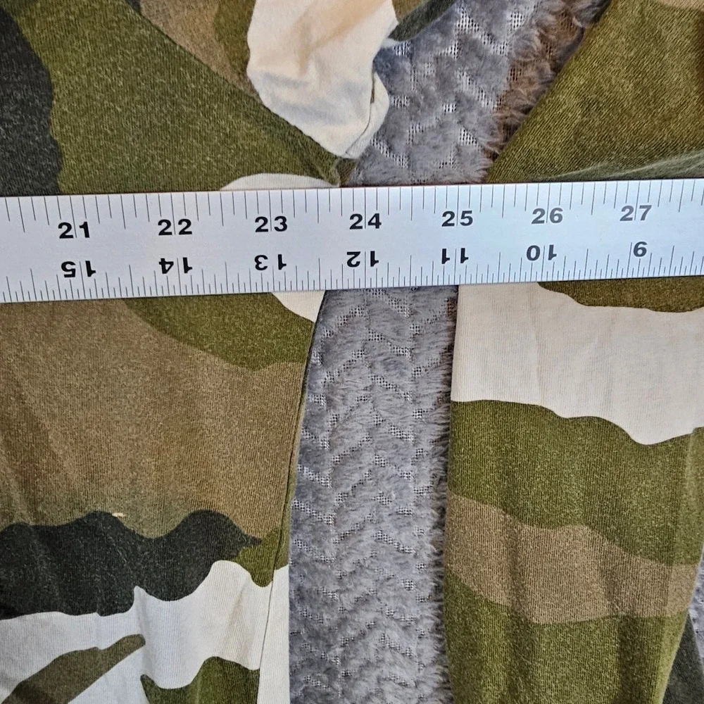 Nike Mens Long Sleeve Camouflage Graphic T-Shirt Green‎ Camo Futura Logo XL